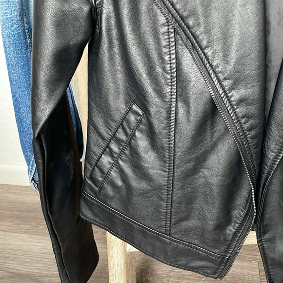 Primark Leather Jacket - Picture 6 of 9